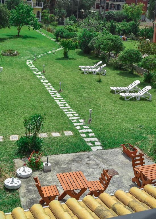 Mirsini Apartments Agios Georgios  Exterior foto