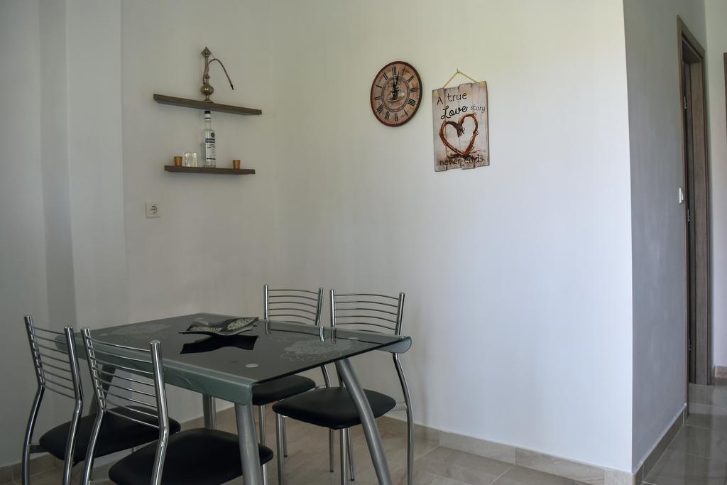 Mirsini Apartments Agios Georgios  Exterior foto